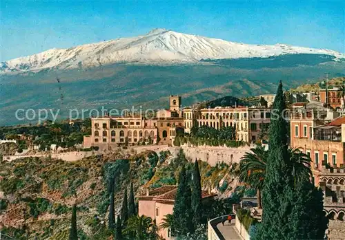 AK / Ansichtskarte Taormina Sizilien Hotel San Domenico con l Etna Vulkan Kat. 