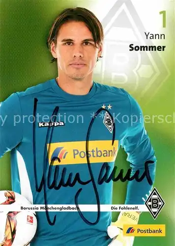 AK / Ansichtskarte Fussball Yann Sommer Autogramm  Kat. Sport