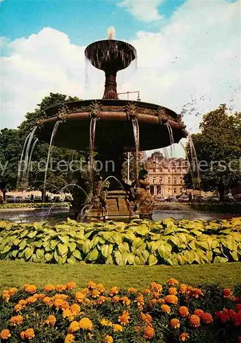 AK / Ansichtskarte Stuttgart Brunnen auf dem Schlossplatz Kat. Stuttgart