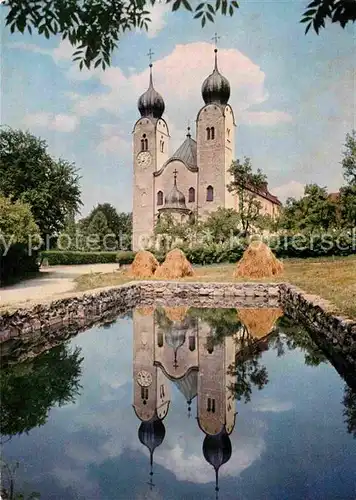AK / Ansichtskarte Baumburg Alz Kirche des ehemaligen Augustinerstiftes Wasserspiegelung Kat. Altenmarkt a.d.Alz