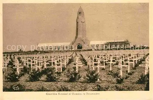 AK / Ansichtskarte Friedhof Cimetiere National Ossuaire et Phare Douaumont  Kat. Tod
