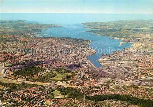 AK / Ansichtskarte Kiel Fliegeraufnahme mit Hafen Kat. Kiel