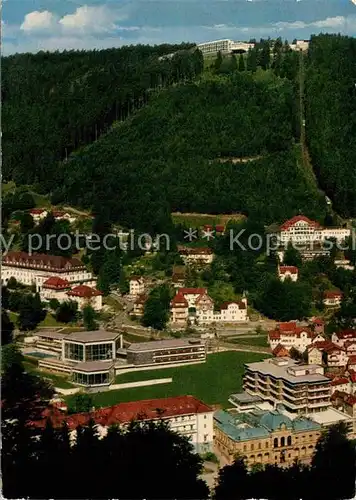 AK / Ansichtskarte Wildbad Schwarzwald Thermalbad mit Rheumakrankenhaus und Sommerberg Kat. Bad Wildbad