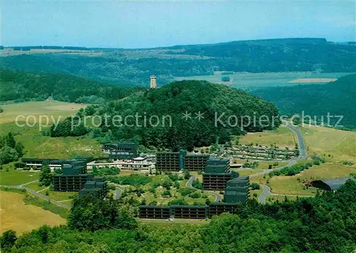 AK / Ansichtskarte Roth Hausen Rhoen Rother Kuppe Berggasthof mit Aussichtsturm Rhoenpark Hotel Fliegeraufnahme