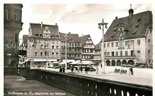 AK / Ansichtskarte Heilbronn Neckar Marktplatz mit Rathaus Kat. Heilbronn