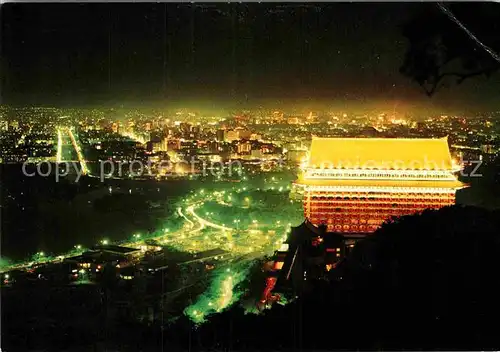 AK / Ansichtskarte Taipei Grand Hotel bei Nacht Kat. Taipei