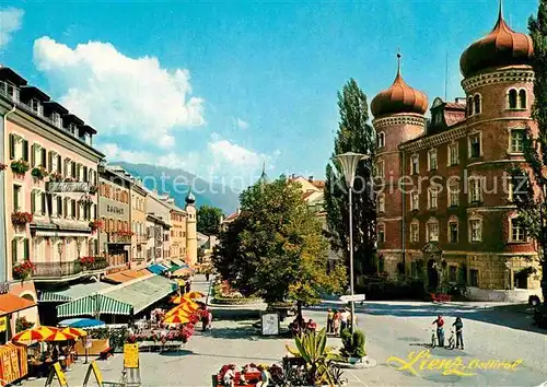 AK / Ansichtskarte Lienz Tirol Stadtplatz und Liebburg Kat. Lienz