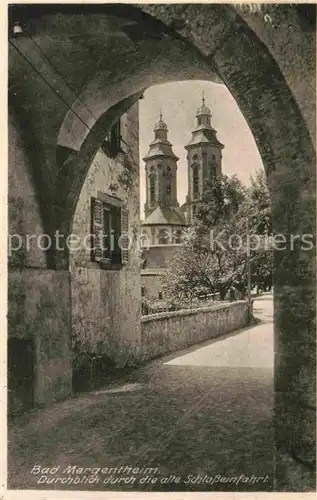 AK / Ansichtskarte Mergentheim Bad Schlosseinfahrt Kirche Kat. Bad Mergentheim