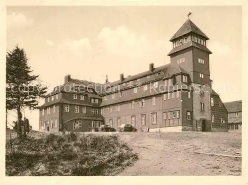 AK / Ansichtskarte Oberwiesenthal Erzgebirge Fichtelberghaus Kat. Oberwiesenthal