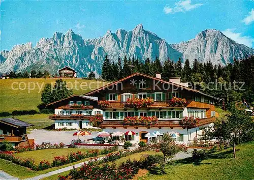 AK / Ansichtskarte Kitzbuehel Tirol Hotel Bruggerhof  Kat. Kitzbuehel
