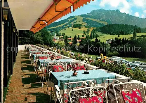 AK / Ansichtskarte Wertach Kur und Sporthotel Restaurant Terrasse Allgaeuer Alpen Kat. Wertach