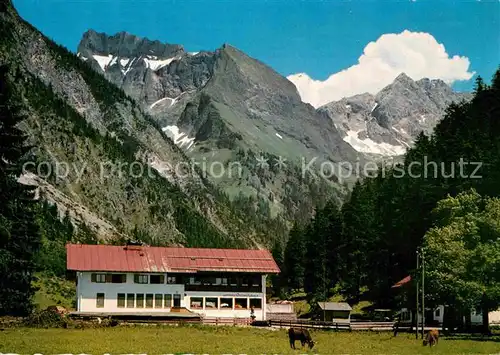 AK / Ansichtskarte Oytal Oytalhaus mit Schneck und Gr Wilde Allgaeuer Alpen Kat. Oberstdorf