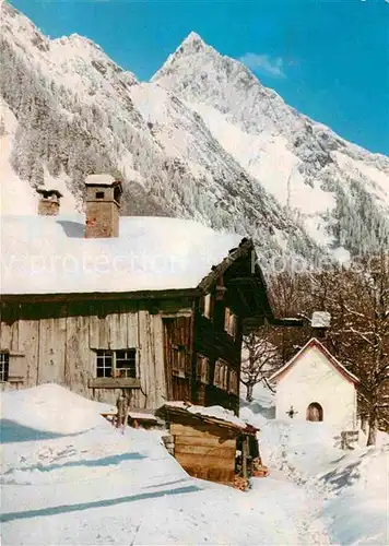 AK / Ansichtskarte Gerstruben Bergdorf mit Hoefats Westgipfel Allgaeuer Alpen im Winter Kat. Oberstdorf