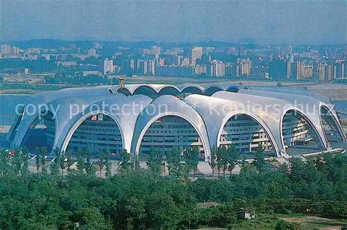 AK / Ansichtskarte Pjoengjang Stadion 1. Mai