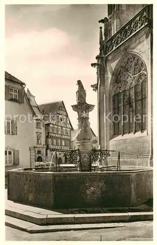 AK / Ansichtskarte Schwaebisch Gmuend Brunnen am Muenster Kat. Schwaebisch Gmuend