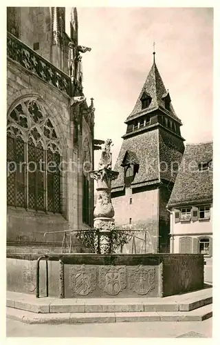 AK / Ansichtskarte Schwaebisch Gmuend Brunnen am Muenster Kat. Schwaebisch Gmuend