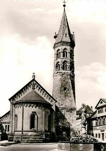 AK / Ansichtskarte Schwaebisch Gmuend Kirche mit Marienbrunnen Kat. Schwaebisch Gmuend