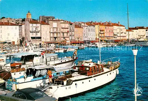 AK / Ansichtskarte Saint Tropez Var Un coin du port et le Quai Suffren Bateaux Kat. Saint Tropez