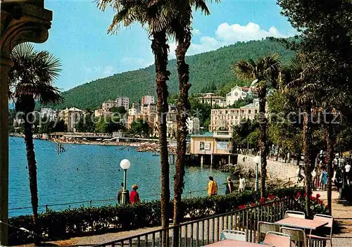 AK / Ansichtskarte Opatija Istrien Uferpromenade Palmen