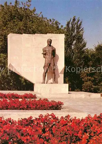 AK / Ansichtskarte Omsk Denkmal  Kat. Omsk