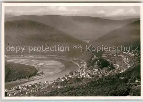 AK / Ansichtskarte Neckarsteinach Fliegeraufnahme mit Vorder Mittel Hinterburg und Burg Schwalbennest Kat. Neckarsteinach