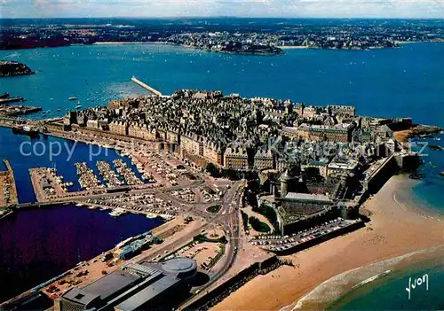 AK / Ansichtskarte Saint Malo Ille et Vilaine Bretagne Fliegeraufnahme Altstadt  Kat. Saint Malo