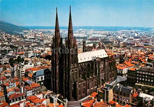 AK / Ansichtskarte Clermont Ferrand Puy de Dome Gesamtansicht Kathedrale  Kat. Clermont Ferrand