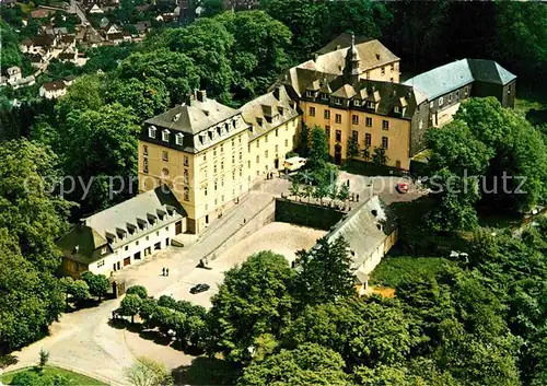 AK / Ansichtskarte Bad Laasphe Schloss Wittgenstein im Wittgensteiner Land Fliegeraufnahme Kat. Bad Laasphe