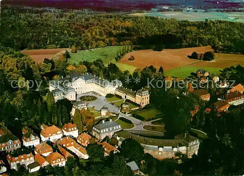 AK / Ansichtskarte Bad Arolsen Residenzschloss Heilbad Fliegeraufnahme Kat. Bad Arolsen