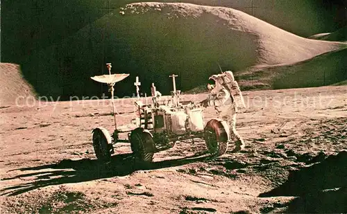 AK / Ansichtskarte Astronaut Rover Mount Hadley Apollo 15 Lunar Surface  Kat. Technik