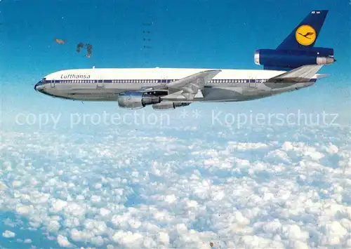 AK / Ansichtskarte Lufthansa McDonnell Douglas DC 10 Kat. Flug