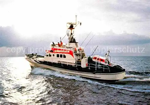 AK / Ansichtskarte Motorboote Seenotkreuzer Fritz Behrens Tochterboot Eiswette Kat. Schiffe