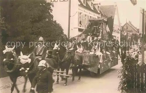 AK / Ansichtskarte Freiburg Breisgau Festzug Kat. Freiburg im Breisgau