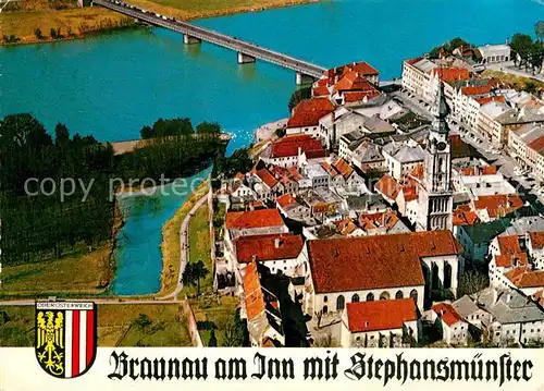 AK / Ansichtskarte Braunau Inn mit Stephansmuenster Enknachmuendung Innbruecke Fliegeraufnahme