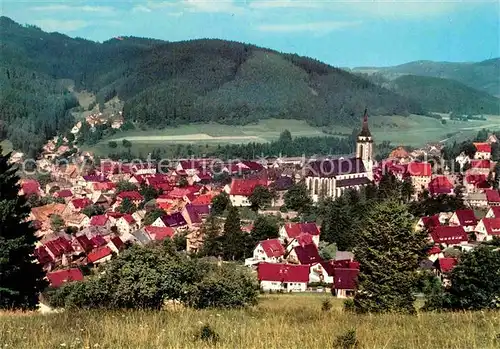 AK / Ansichtskarte Neustadt Schwarzwald Ortsansicht mit Kirche