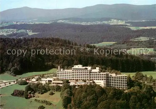 AK / Ansichtskarte Freyung Klinik Bavaria Wolfstein Tor zum Nationalpark Bayerischer Wald Fliegeraufnahme Kat. Freyung