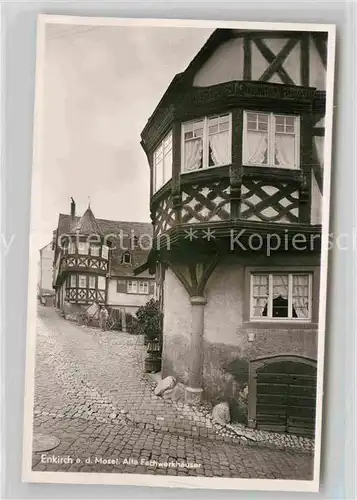 AK / Ansichtskarte Enkirch Mosel Alte Fachwerkhaeuser Kat. Enkirch