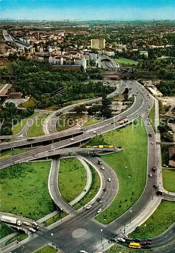 AK / Ansichtskarte Autobahn Berlin Stadtautobahn Messegelaende  Kat. Autos