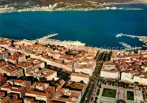 AK / Ansichtskarte Ajaccio Vue aerienne de la place De Gaulle La place Foch et le port Kat. Ajaccio