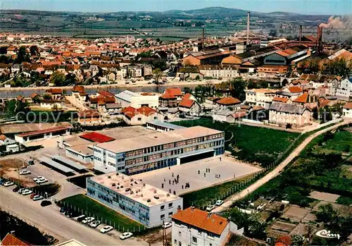 AK / Ansichtskarte Gueugnon Vue panoramique aerienne et le CES Kat. Gueugnon