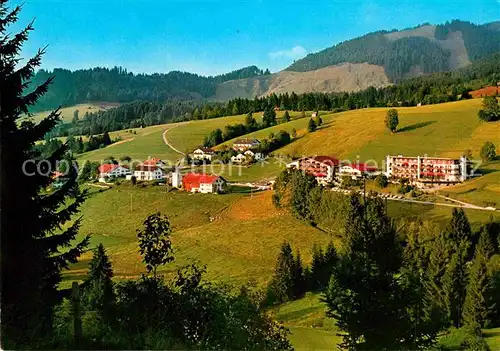 AK / Ansichtskarte Jungholz Tirol Giessenschwand mit Kur und Sporthotel Tirol Kat. Jungholz
