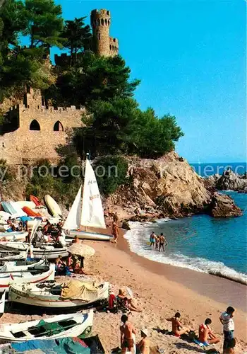 AK / Ansichtskarte Lloret de Mar Strand Felsen Burg Kat. Costa Brava Spanien