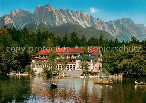 AK / Ansichtskarte Badersee Hotel mit Zugspitzgruppe Kat. Grainau