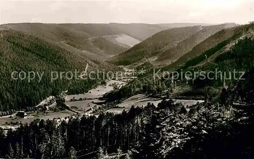 AK / Ansichtskarte Wildbad Schwarzwald Panorama Blick vom Sommerberg ins Enztal Kat. Bad Wildbad