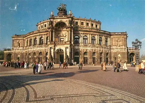 AK / Ansichtskarte Dresden Semperoper Kat. Dresden Elbe