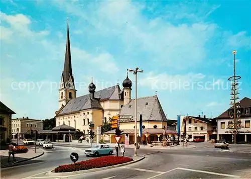 AK / Ansichtskarte Prien Chiemsee Marktplatz Kirche Kat. Prien a.Chiemsee