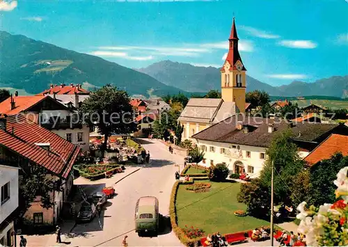 AK / Ansichtskarte Igls Tirol Dorfmotiv Kirche Kat. Innsbruck