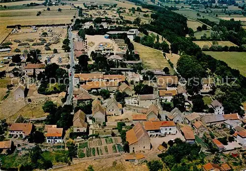 AK / Ansichtskarte Taize Saone et Loire Fliegeraufnahme Village eglise romane Kat. Taize