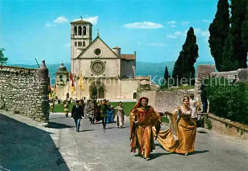 AK / Ansichtskarte Assisi Umbria Manifestazione folcloristica del Calendimaggio Basilica di San Francesco Kat. Assisi