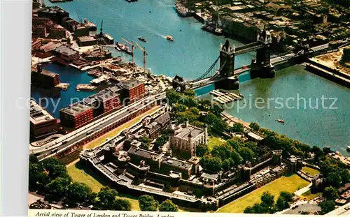 AK / Ansichtskarte London Tower of London Fliegeraufnahme Kat. City of London